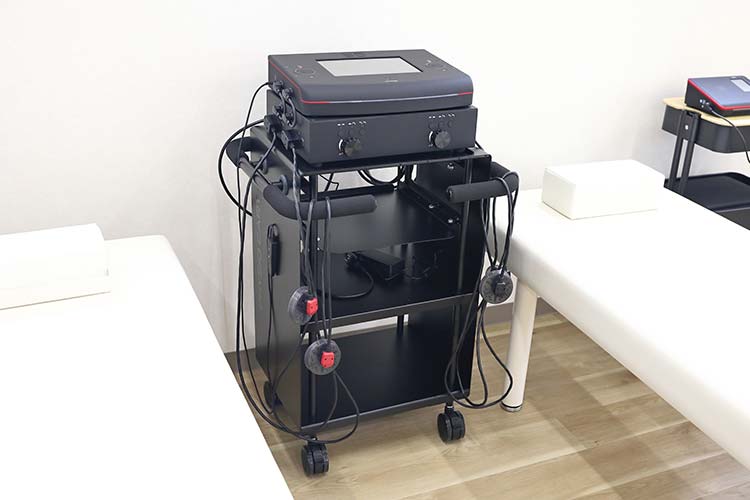 干渉電流型低周波治療器