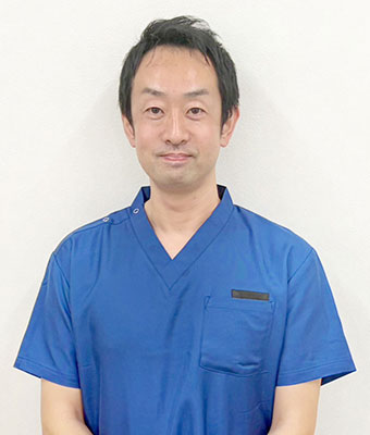 リハビリ科長 川口 和樹 近影